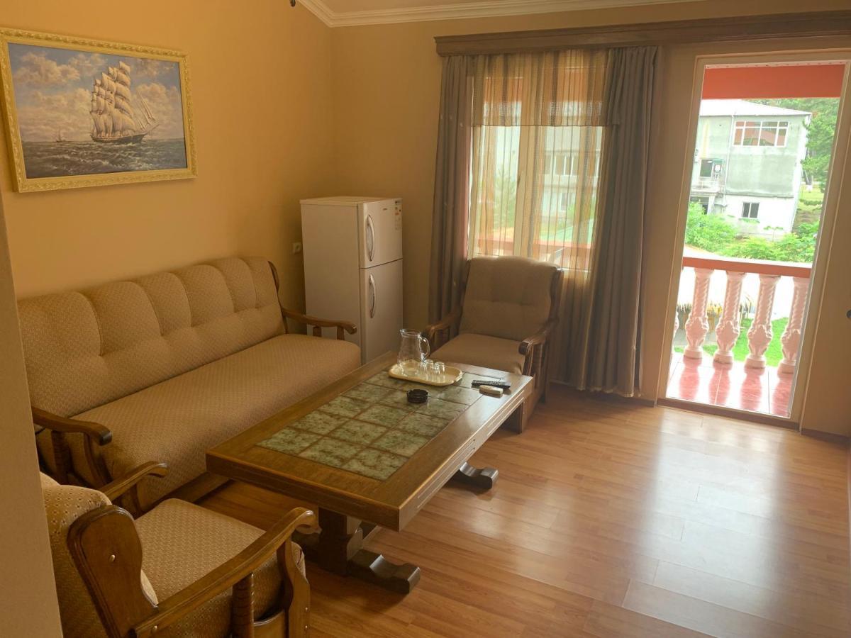 Guest House Rusalka Kobuleti Exteriér fotografie